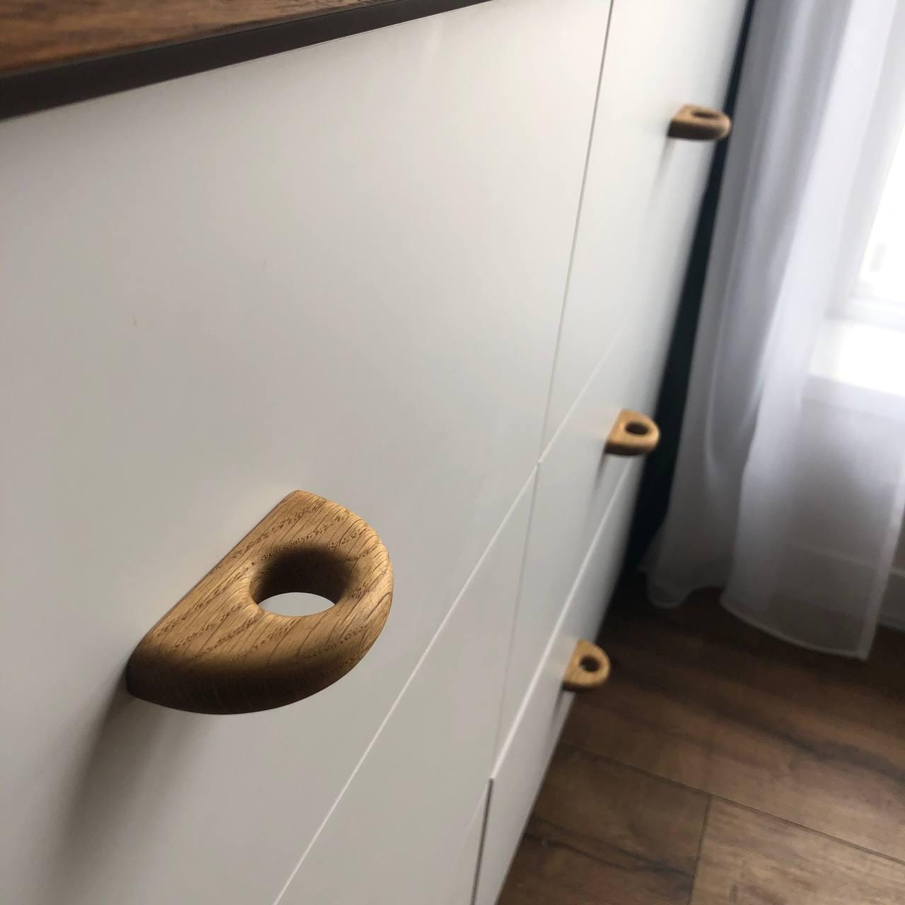 Short Oak Cabinet Handle – 3 Inch Minimalist Wooden Drawer Pull
