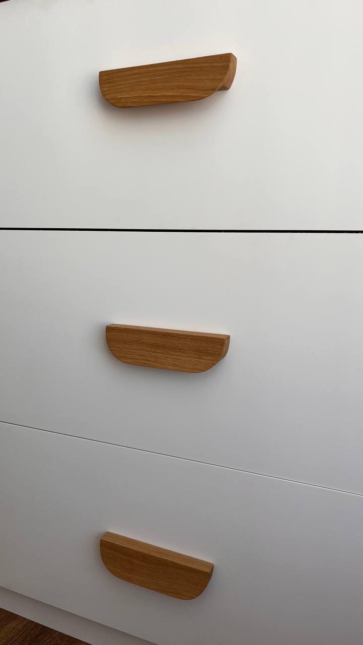 Oak Line Cabinet Handle – Slim Minimalist Wooden Drawer Pull