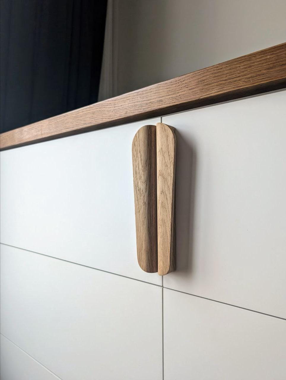Oak Line Handle – Long Minimalist Wooden Cabinet Pull