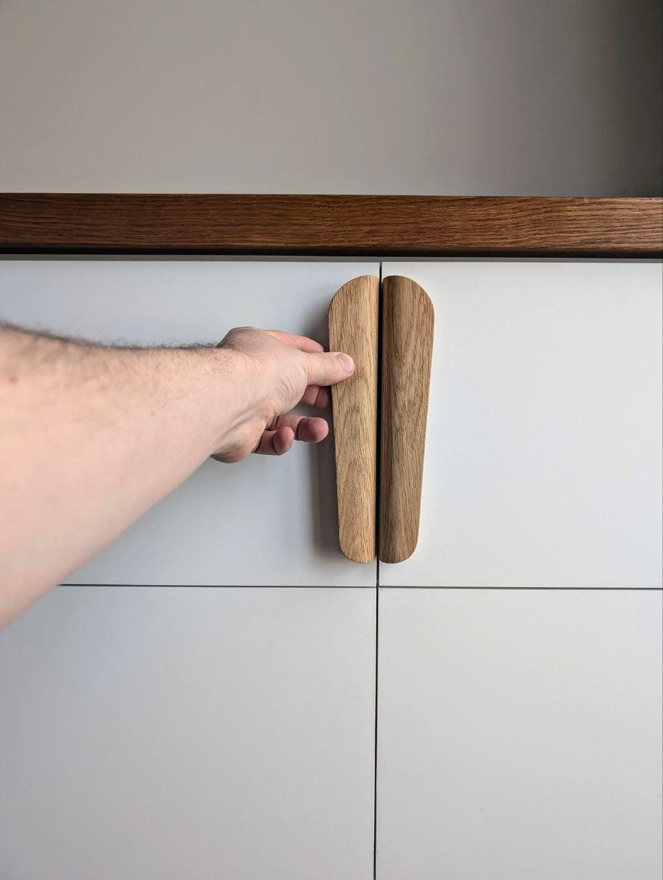 Oak Line Handle – Long Minimalist Wooden Cabinet Pull