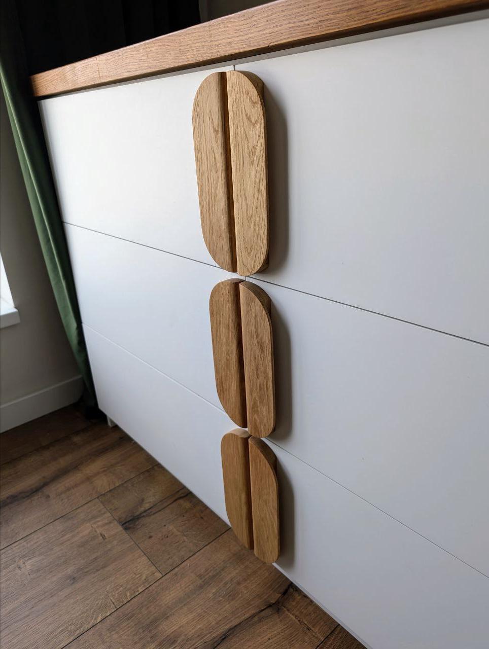 Wide Oak Cabinet Handle – Long Minimalist Wooden Drawer Pull (Single Piece)
