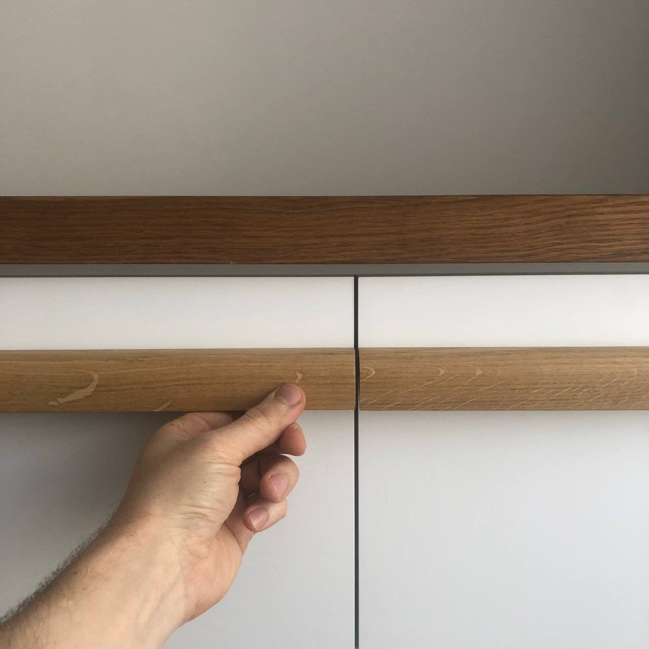 Oak Cabinet Handle Pair – Long Minimalist Wooden Drawer Pulls (Left & Right)