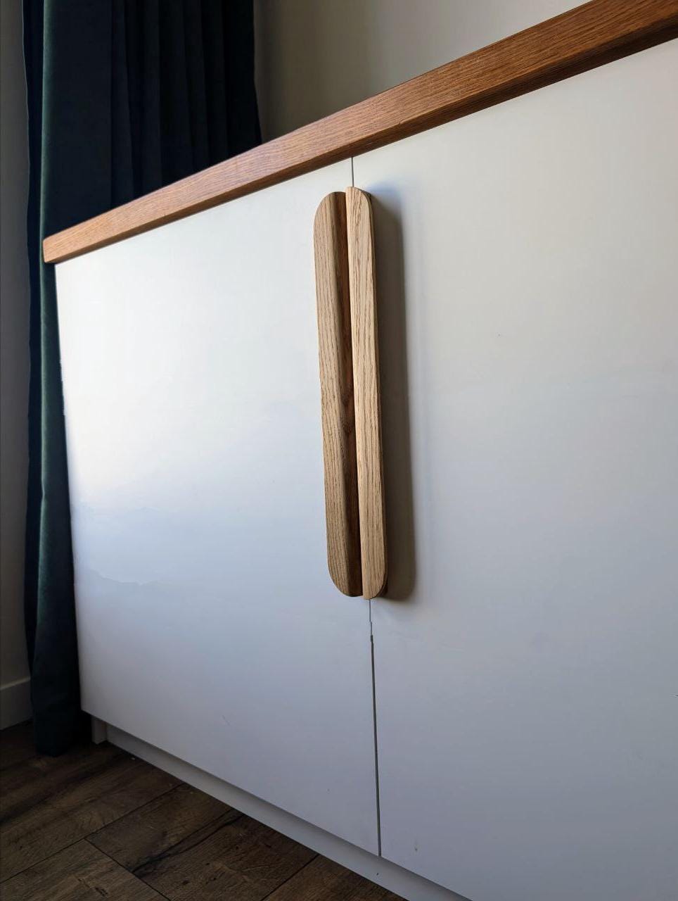 Oak Cabinet Handle – Long Minimalist Wooden Drawer Pull (Single Piece)