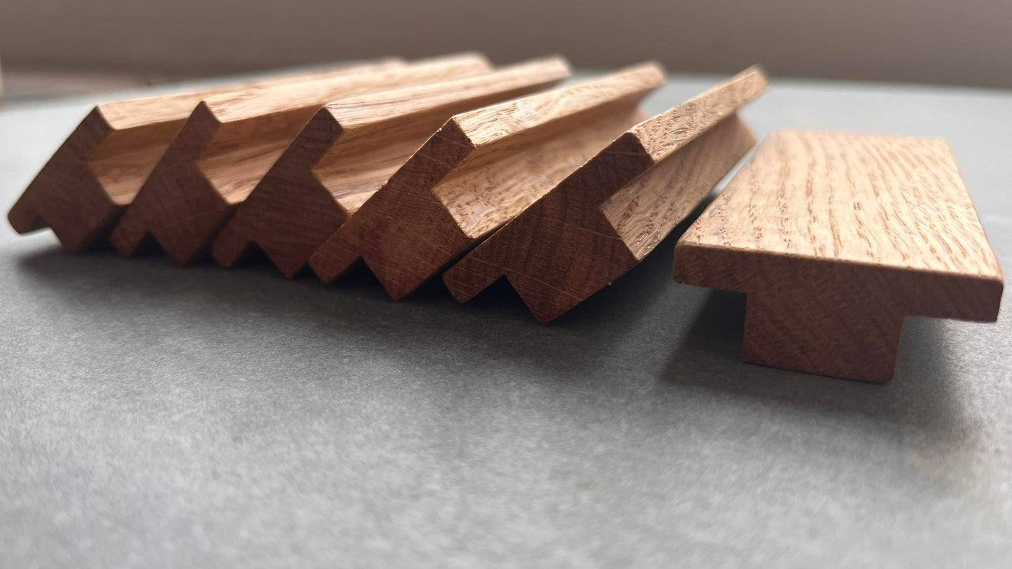 Line Oak Handle – Long Minimalist Wooden Drawer Pull