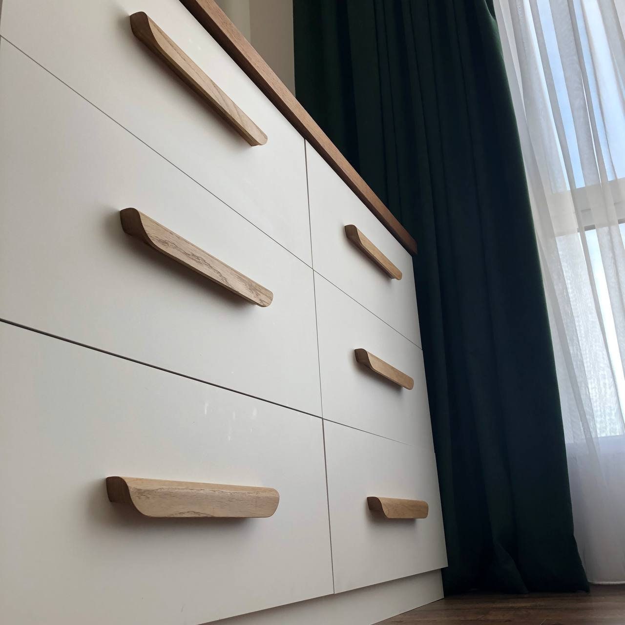 Oak Line Handle – Long Minimalist Wooden Cabinet Pull
