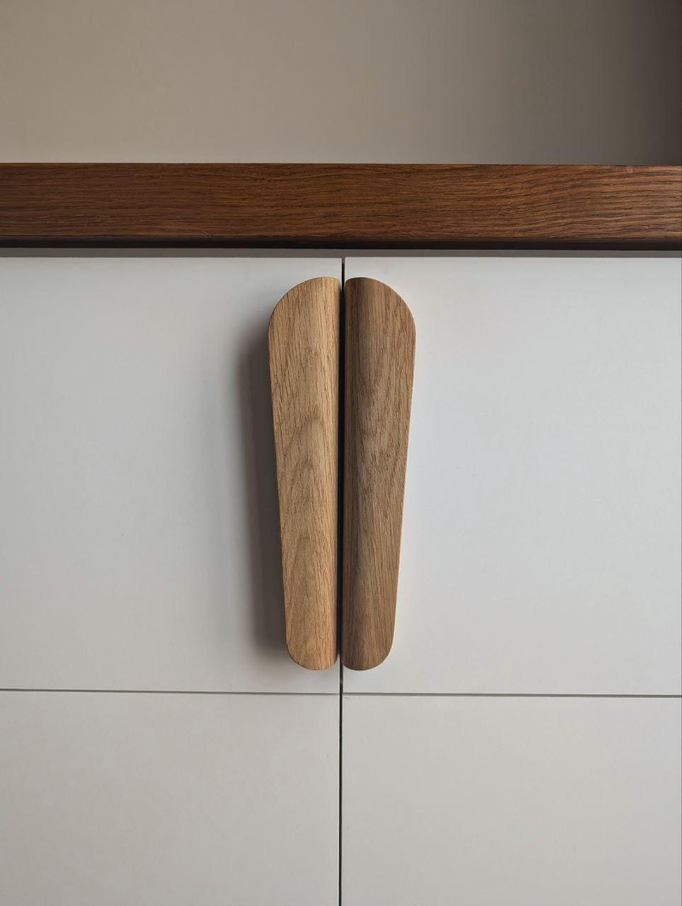 Oak Line Handle – Long Minimalist Wooden Cabinet Pull