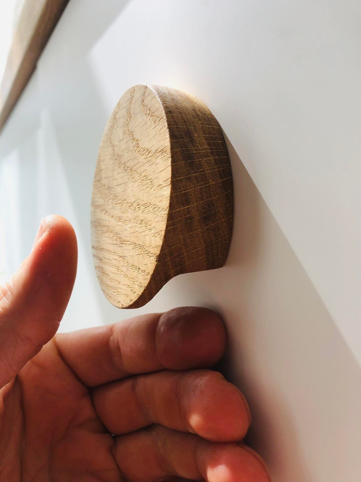 Slanted Oak Handle – Modern Wooden Pull for Cabinets and Furniture