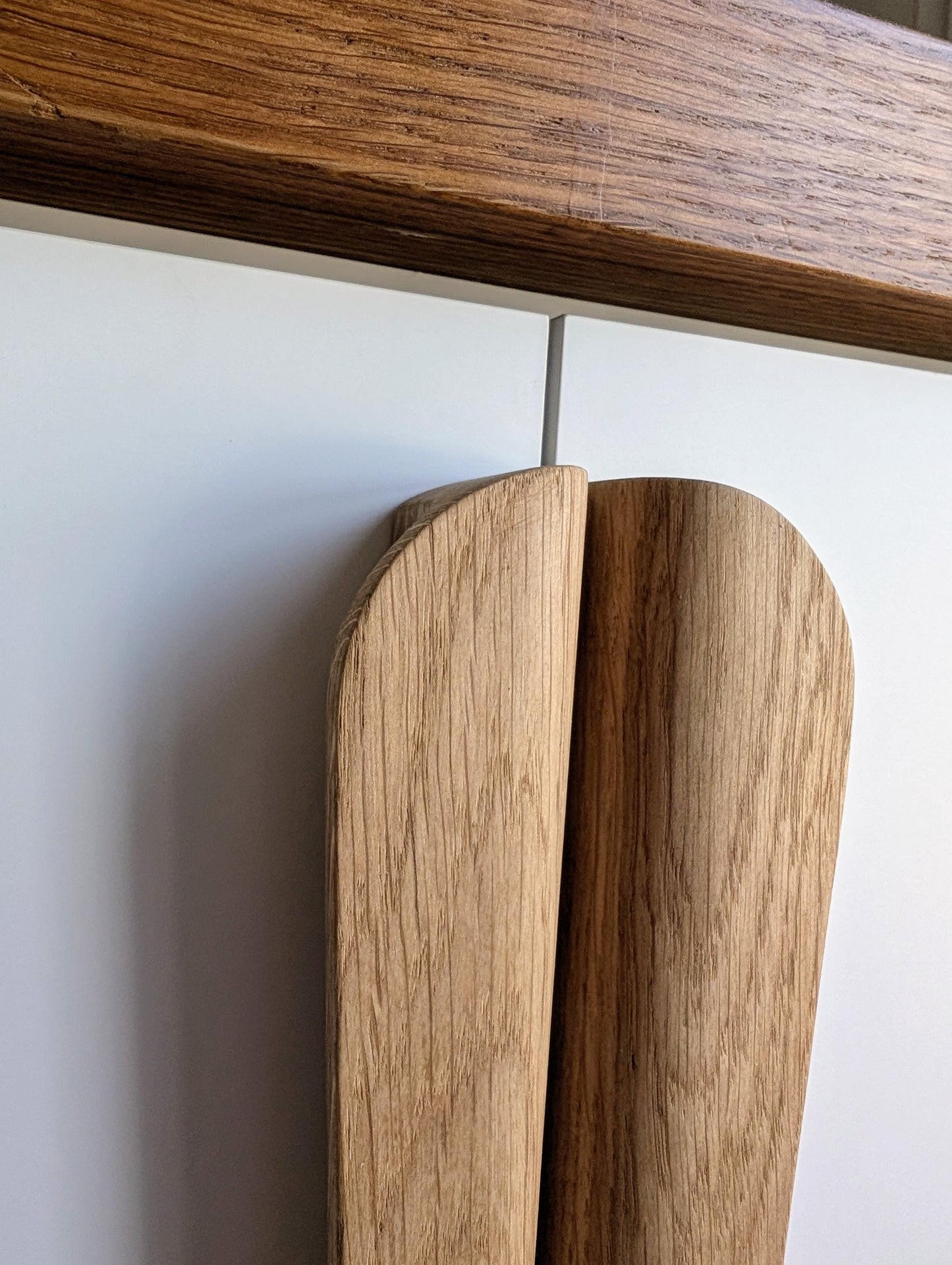 Oak Line Handle – Long Minimalist Wooden Cabinet Pull