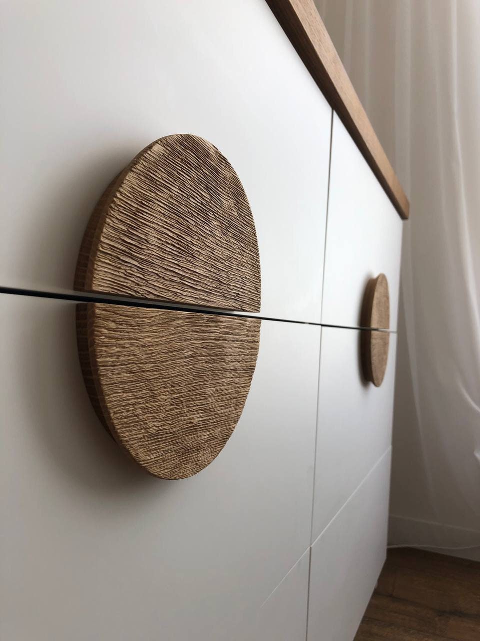 Half Moon Oak Handle – Modern Wooden Semicircular Cabinet Pull