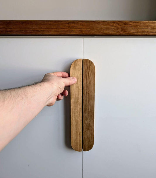 Oak Line Cabinet Handle – Long Minimalist Wooden Drawer Pull (Single Piece)
