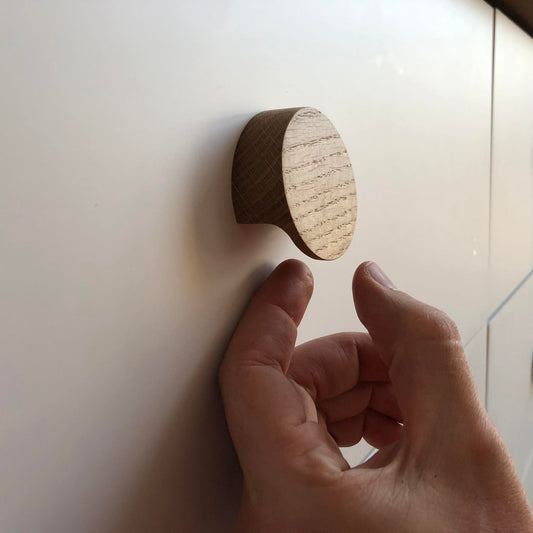 Slanted Oak Wood Handle – Modern Wooden Pull for Cabinets and Furniture
