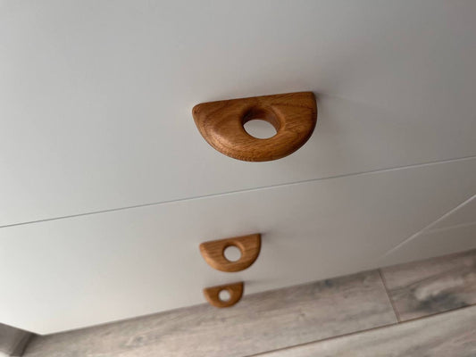 Slim Oak Handle 3" – Minimalist Wooden Cabinet Pull