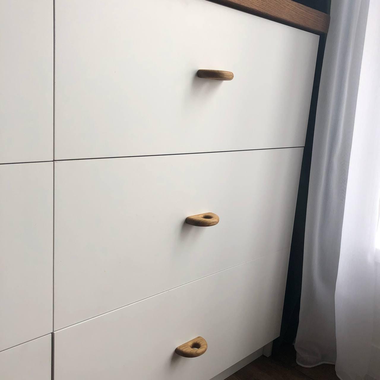Short Oak Cabinet Handle – 3 Inch Minimalist Wooden Drawer Pull