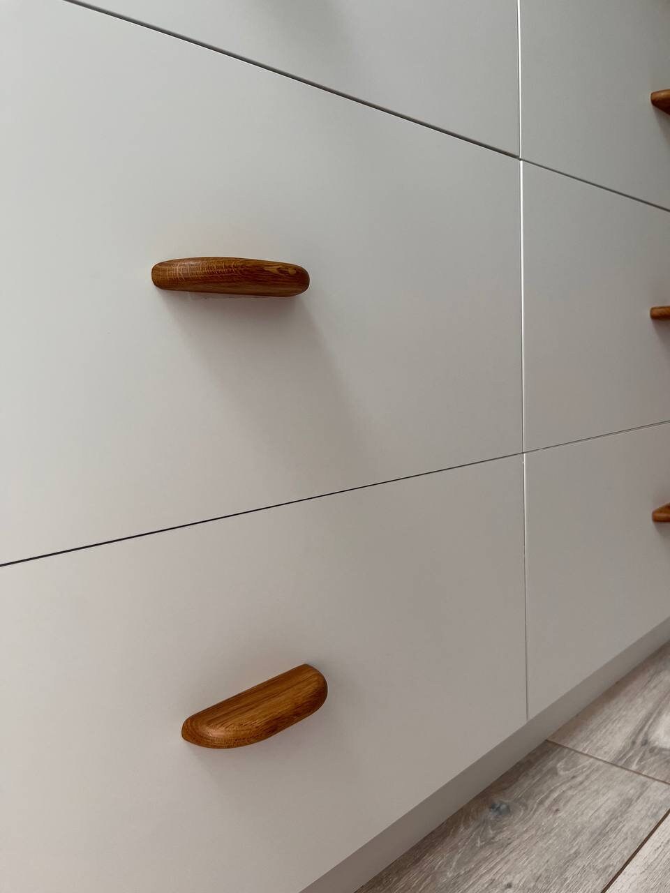 Slim Oak Cabinet Handle – Minimalist Wooden Drawer Pull