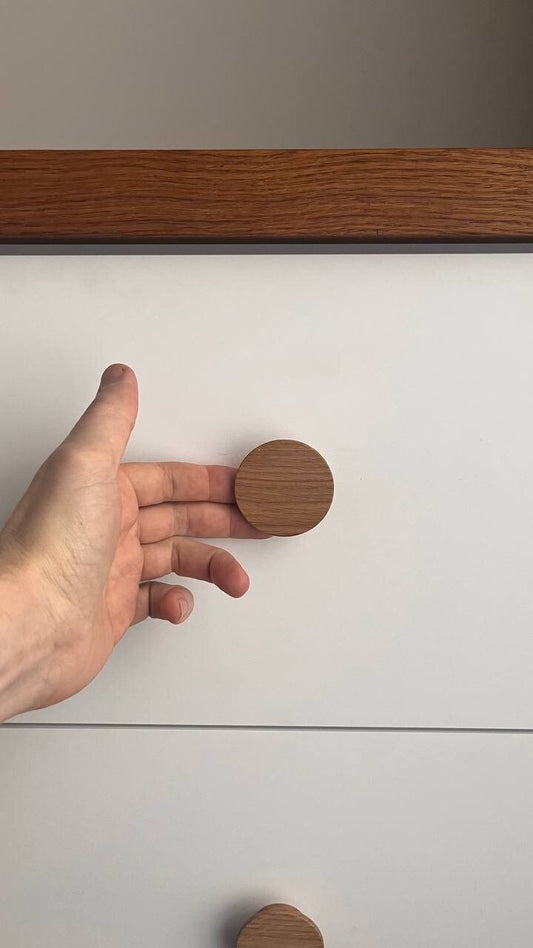 Round Oak Knob – Solid Wood Drawer Pull for Cabinets and Wardrobes